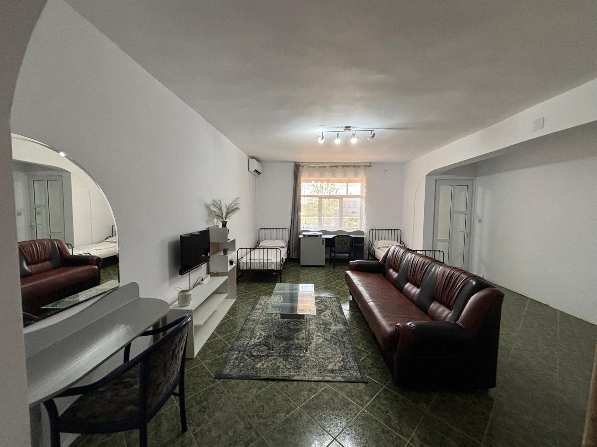 Hypnotic Villa Piteşti Kültér fotó